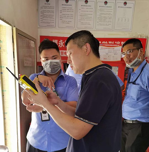 八氯化萘气体有哪些危害